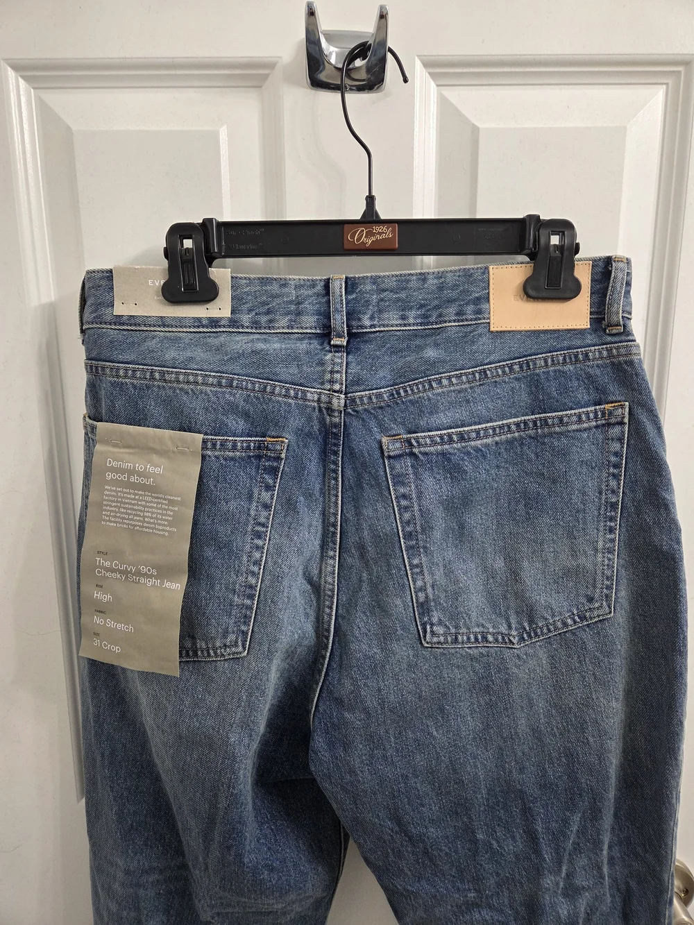 Everlane The Curvy 90s Cheeky Straight Jean